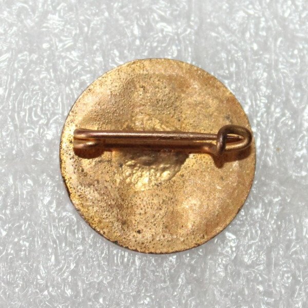 grande  broche Croix rouge