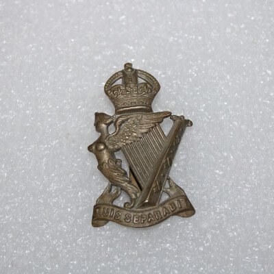 Cap badge RUR