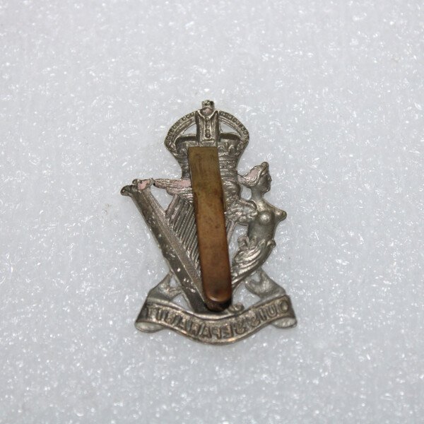 Cap badge RUR