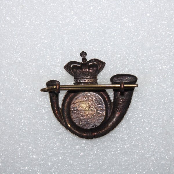 Cap badge KOYLI victoria