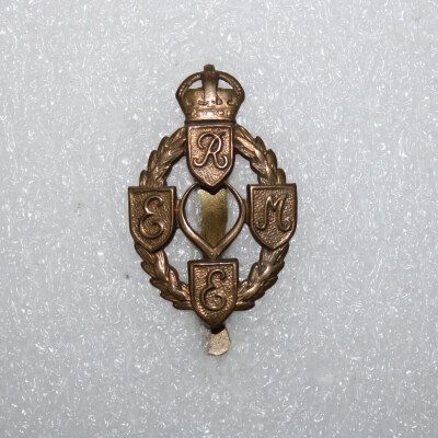 Cap badge REME