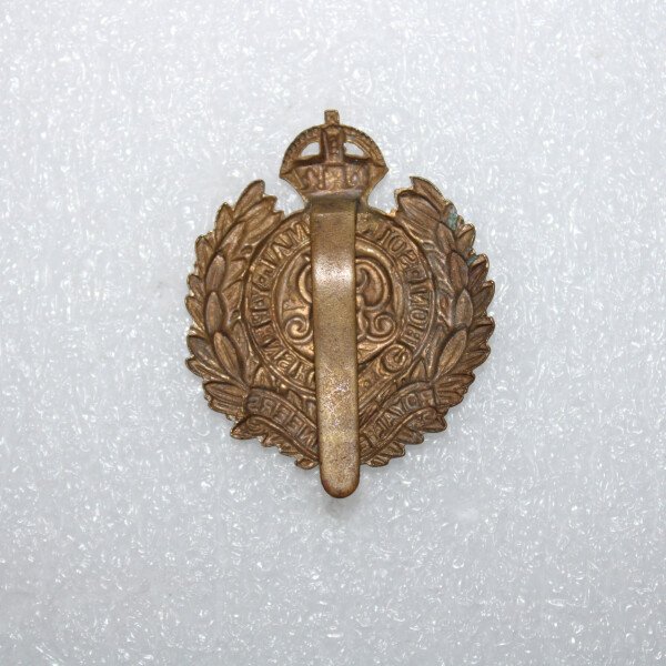 Cap badge  RE économique