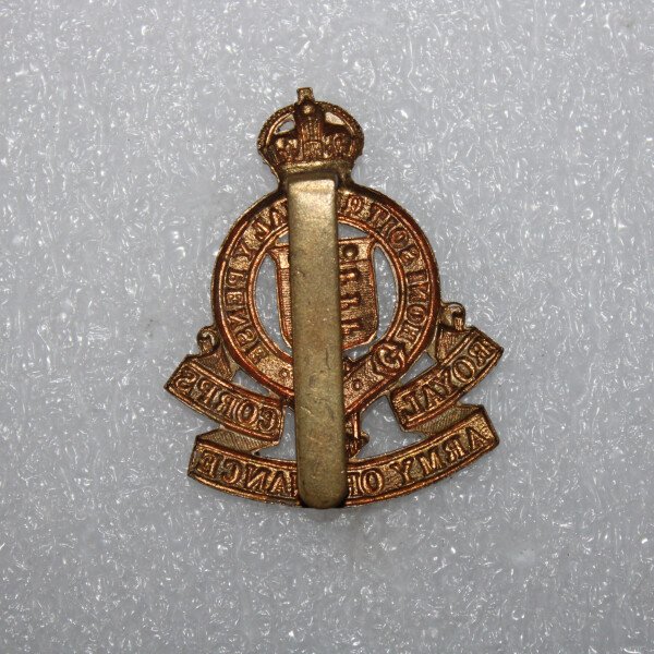 Cap badge RAOC