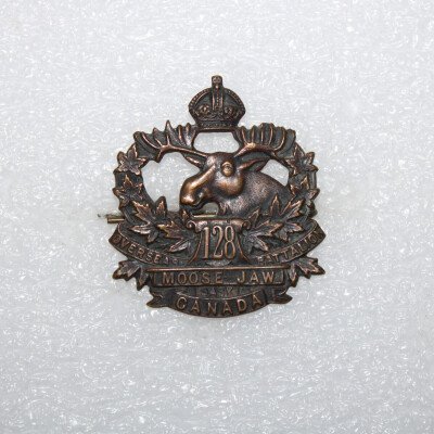 Cap badge 128th battalion