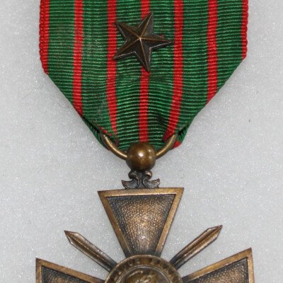 Croix de Guerre 14/15 a boule