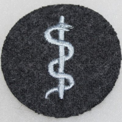 insigne de spécialité médicale (médecin/infirmier)