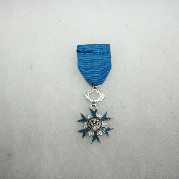 Médaille de l'ordre nationale du mérite