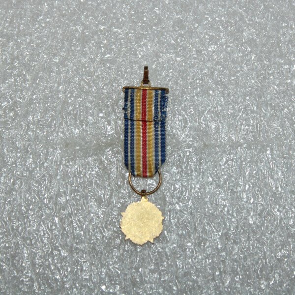 Médaille des blessés miniature N°3