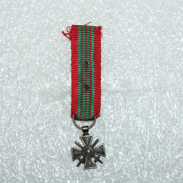 Croix de Guerre 1939 miniature 3