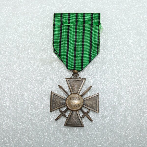 Croix de Guerre 39/40 vichy avec broche