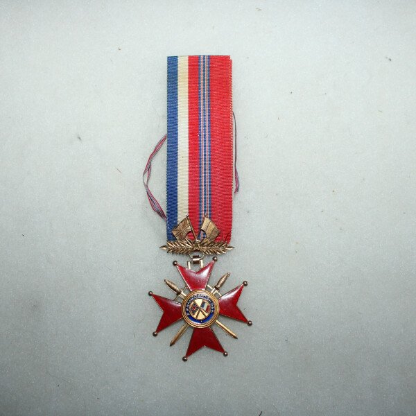 Croix de commandeur de l'asso franco/britannique