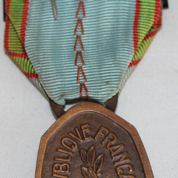 Médaille Commémorative 39/45 N°3