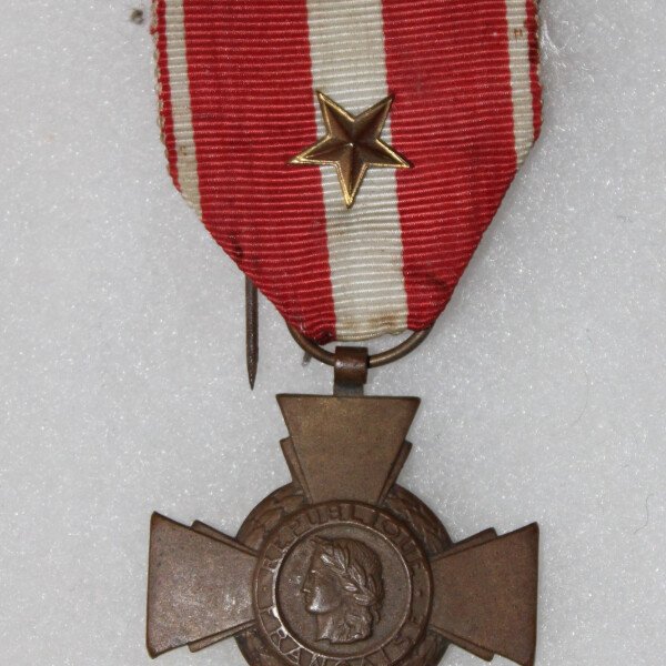 Croix de la valeur militaire