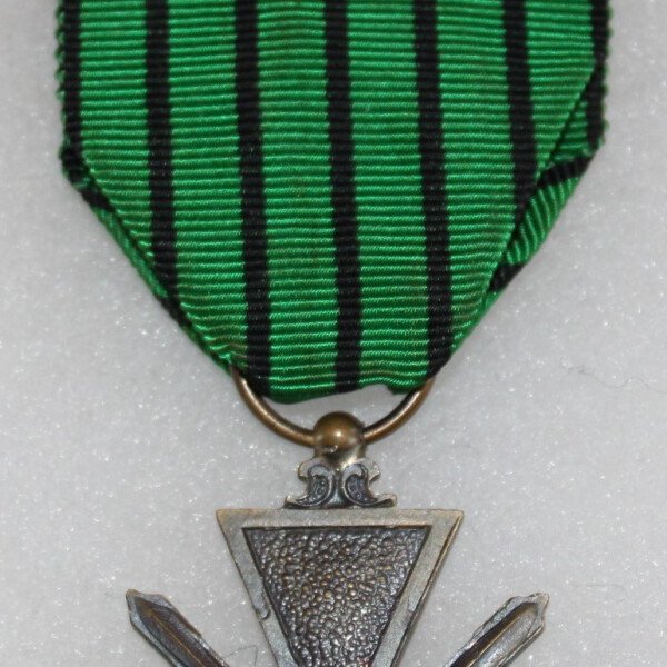 Croix de Guerre 39/40 vichy 3 citations