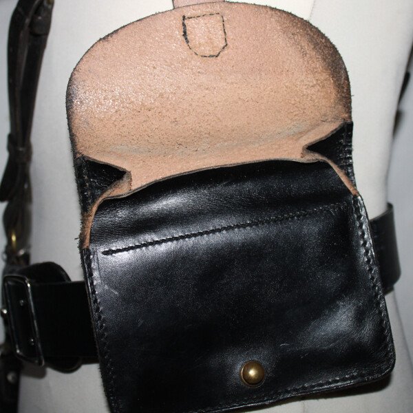 Brelage cuir noir