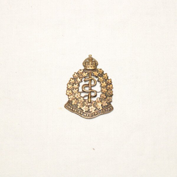 Cap badge CMC