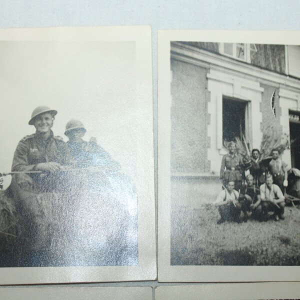 4 Photos soldats all