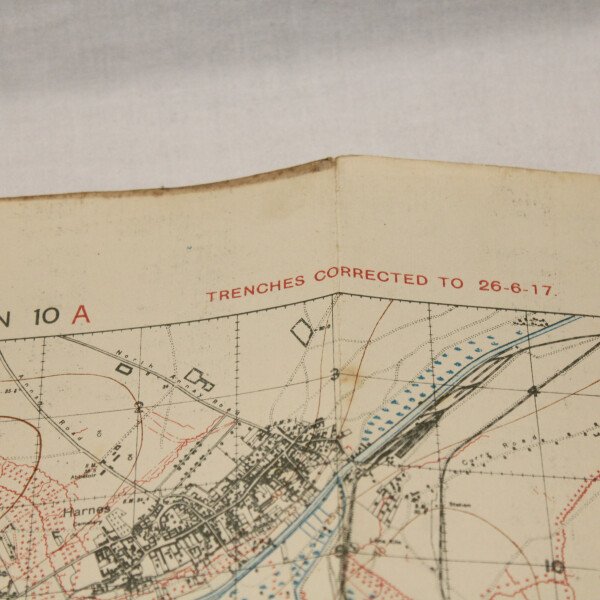 Trench map Lens