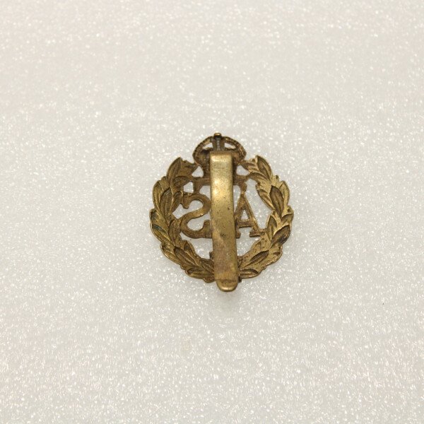 Cap badge ATS
