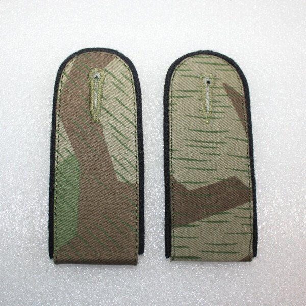 Pattes d'épaules troupe  pionnier pour tenue camouflée