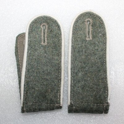 pattes d'épaules troupe infanterie   modèles 40