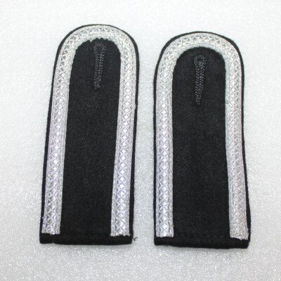 pattes d'épaules de sergent pionnier SS.