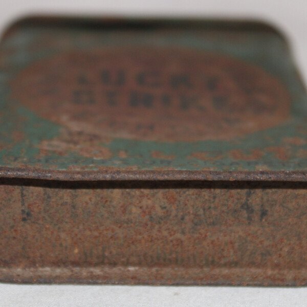 Boite a tabac Lucky Strike 1910