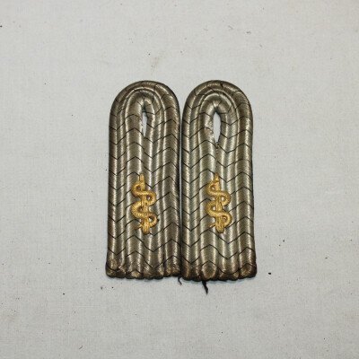 Pattes d'épaule officier medecin