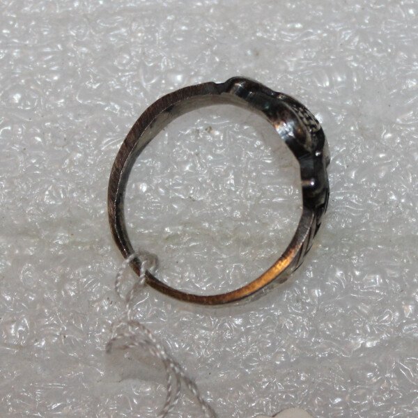 bague Tête de mort, 6
