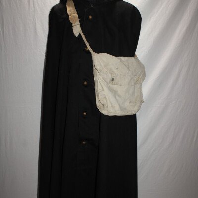 Manteau a capuchon artillerie