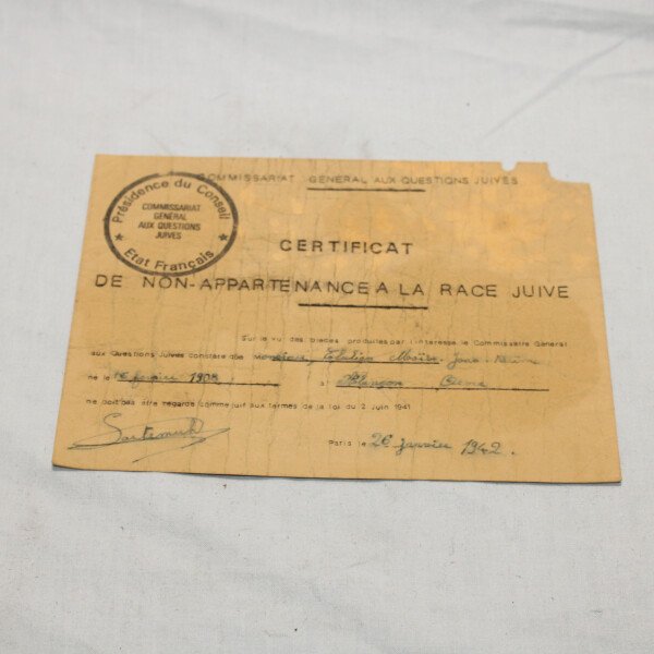 Certificat non juif