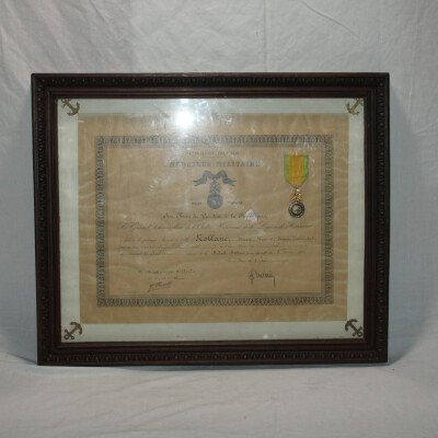 Médaille militaire et diplôme
