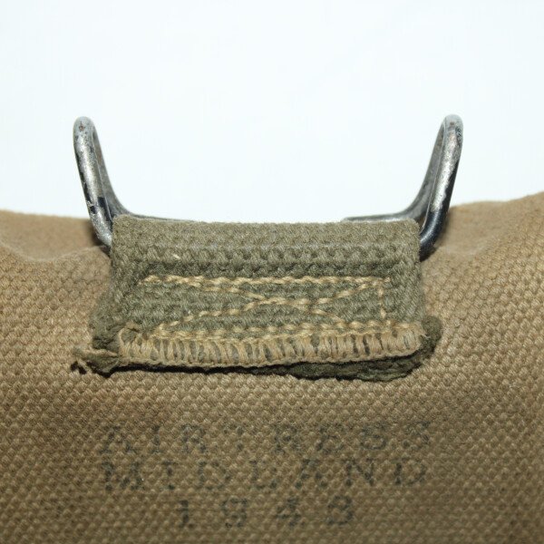 Pochette a pansement M42