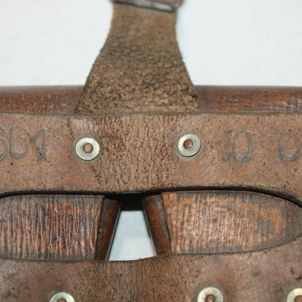 Cartouchières cuir P39