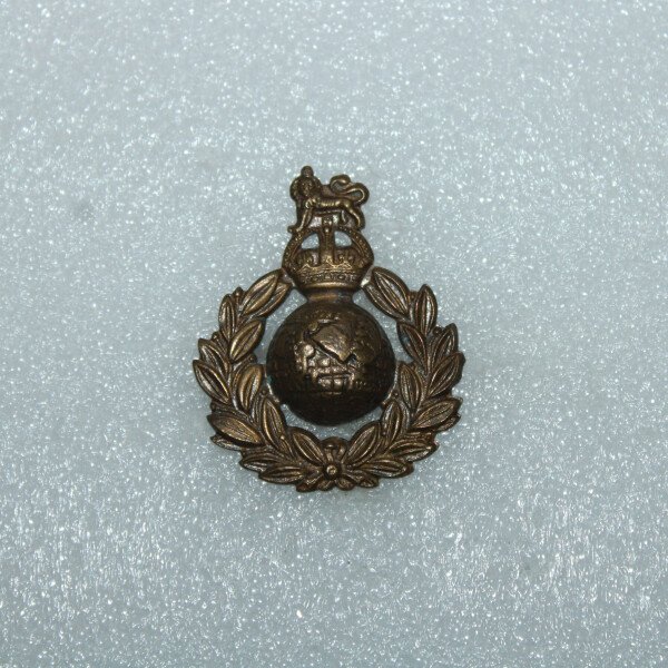 Cap badge Royal Marine