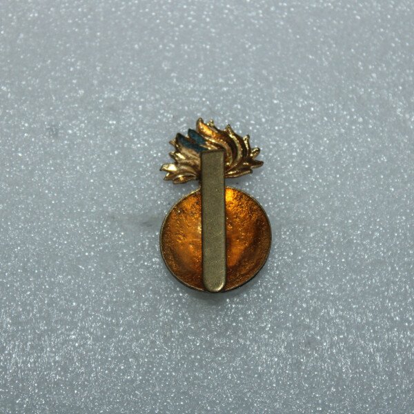 Cap badge du northumberland fusilliers Type II