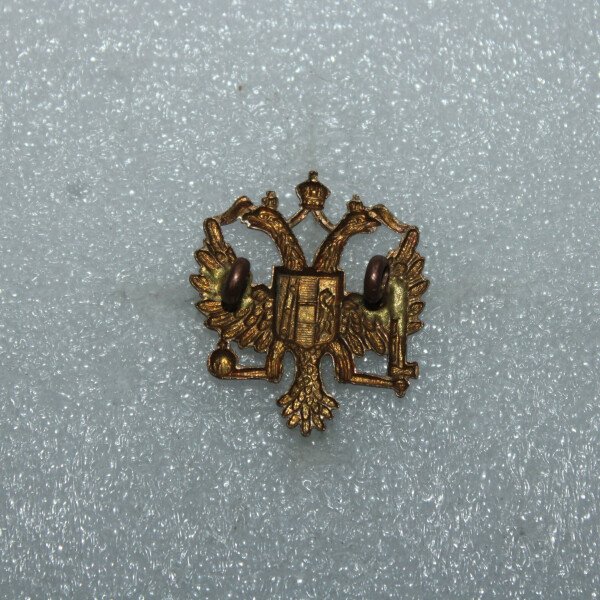 Cap badge 1st Dragoons Guards