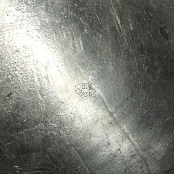 Plat a quatre