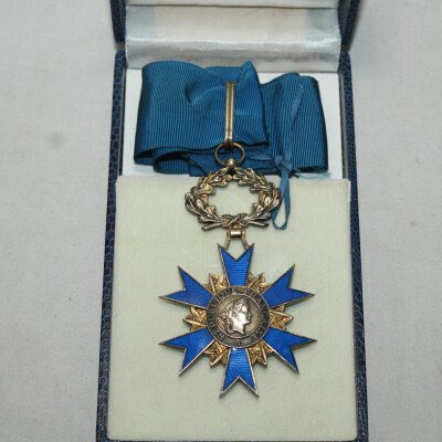 Commandeur ordre national de mérite