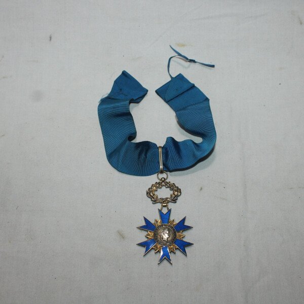 Commandeur ordre national de mérite