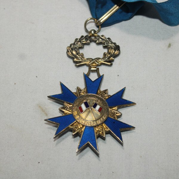 Commandeur ordre national de mérite