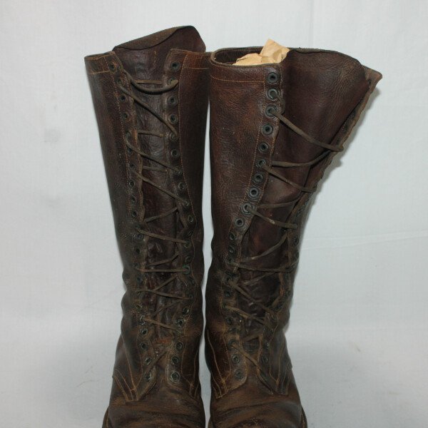 Bottes à lacets T44