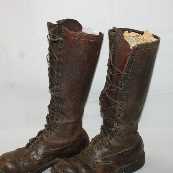 Bottes à lacets T44