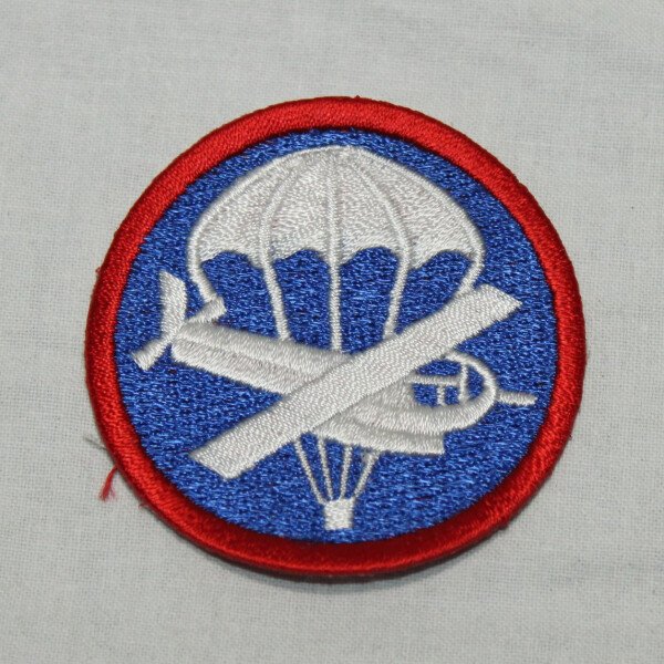 Insigne calot officier ,12