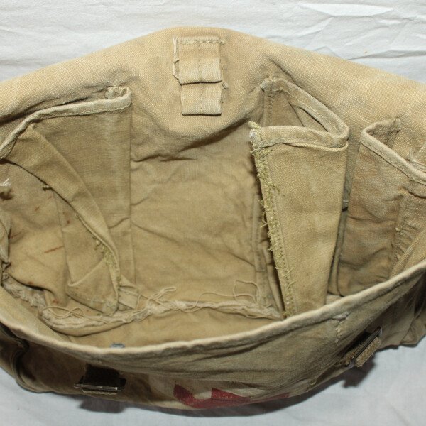 Musette médecin 1940