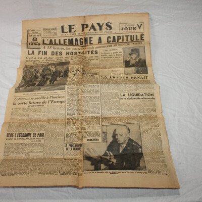 Le pays 8 mai 1945