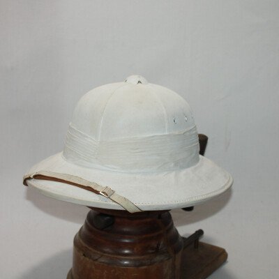 Casque colonial blanc