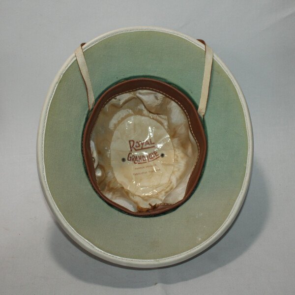 Casque colonial blanc