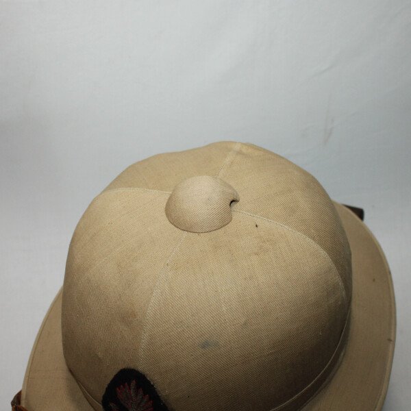 Casque colonial douane