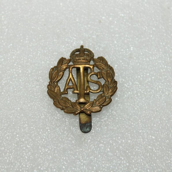 Cap badge ATS